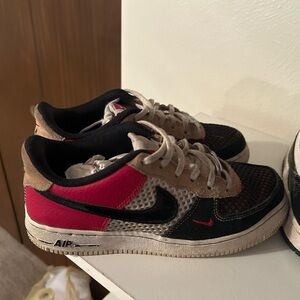 Nike Kids' Black and Pink Sneakers